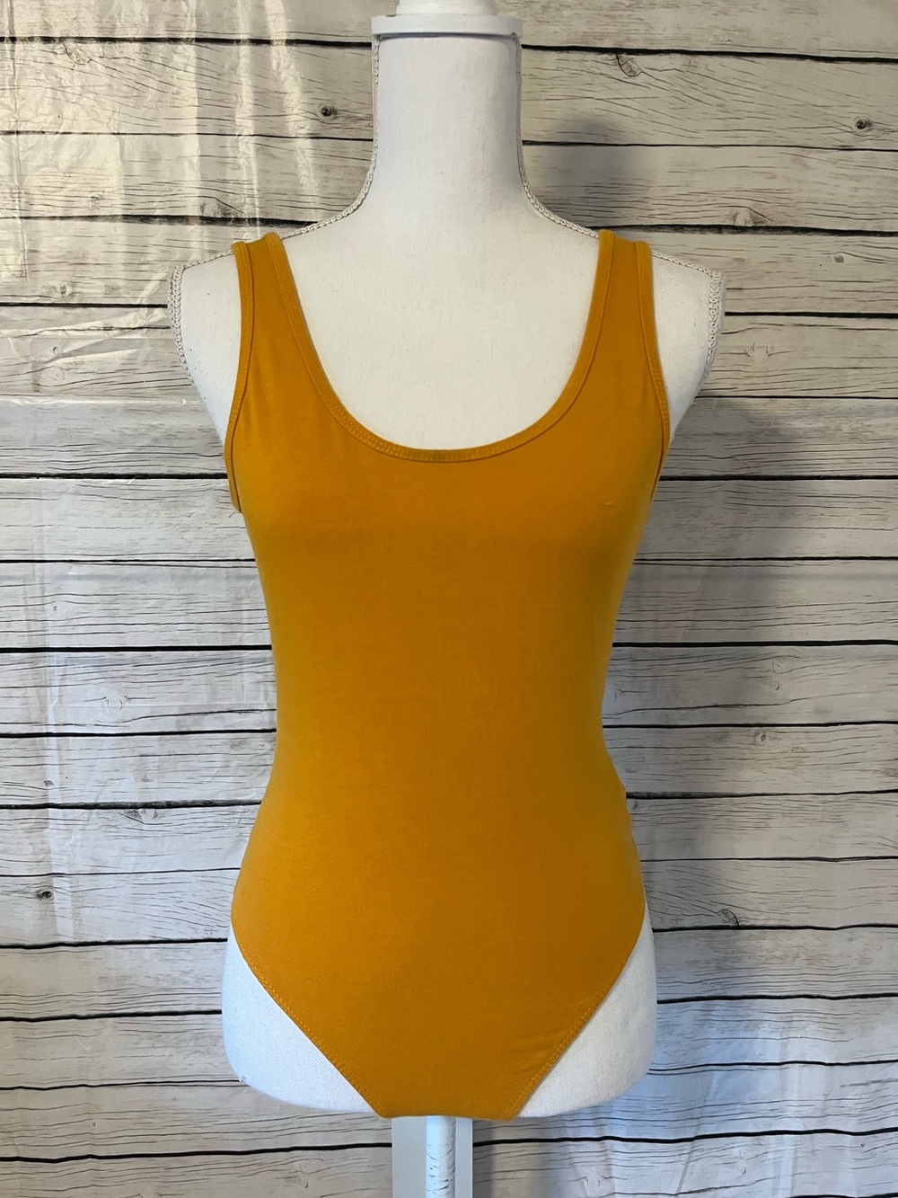 Mikey & Joey Mustard Scoop Neck Women's Tank Bodysuit Size Large